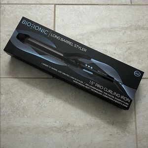 Bio Ionic Long Barrel 1.5 inch Curling Iron